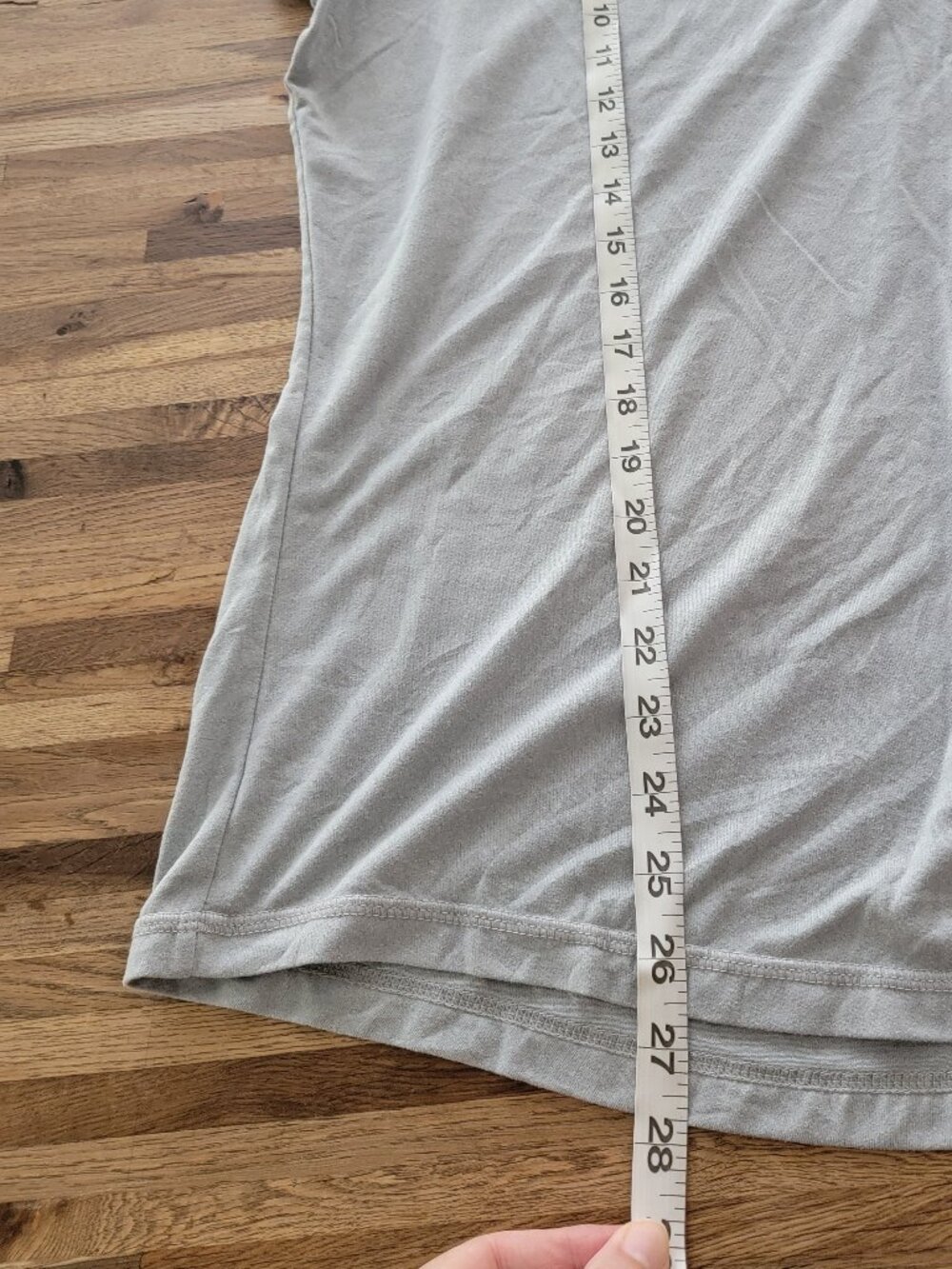 Xersion V Neck Short Sleeve Pale Gray T Shirt - Picture 6 of 8